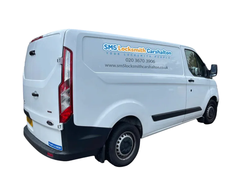 SM5 Locksmith Carshalton van